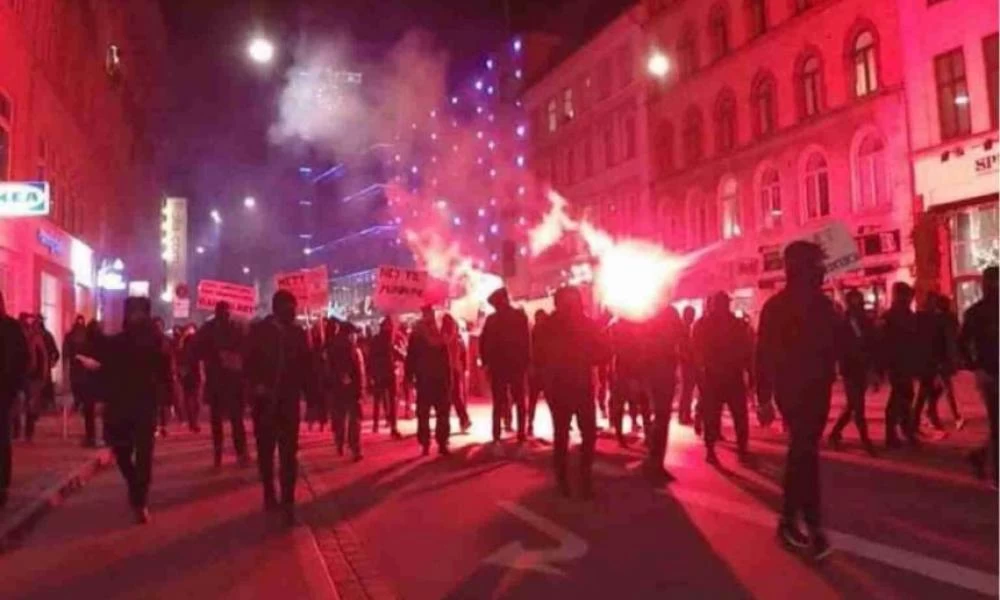 Δανία: Συλλήψεις και επεισόδια σε διαδηλώσεις κατά των περιοριστικών μέτρων